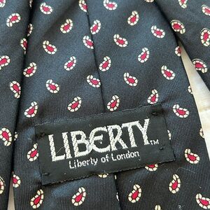Liberty of London 100% Silk Paisley Patterned Tie
